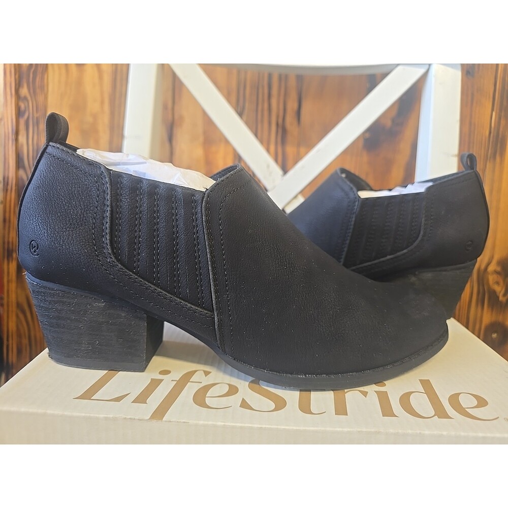 Life Stride Women's Ankle Boots Zipper Black Block Heel, Size 11